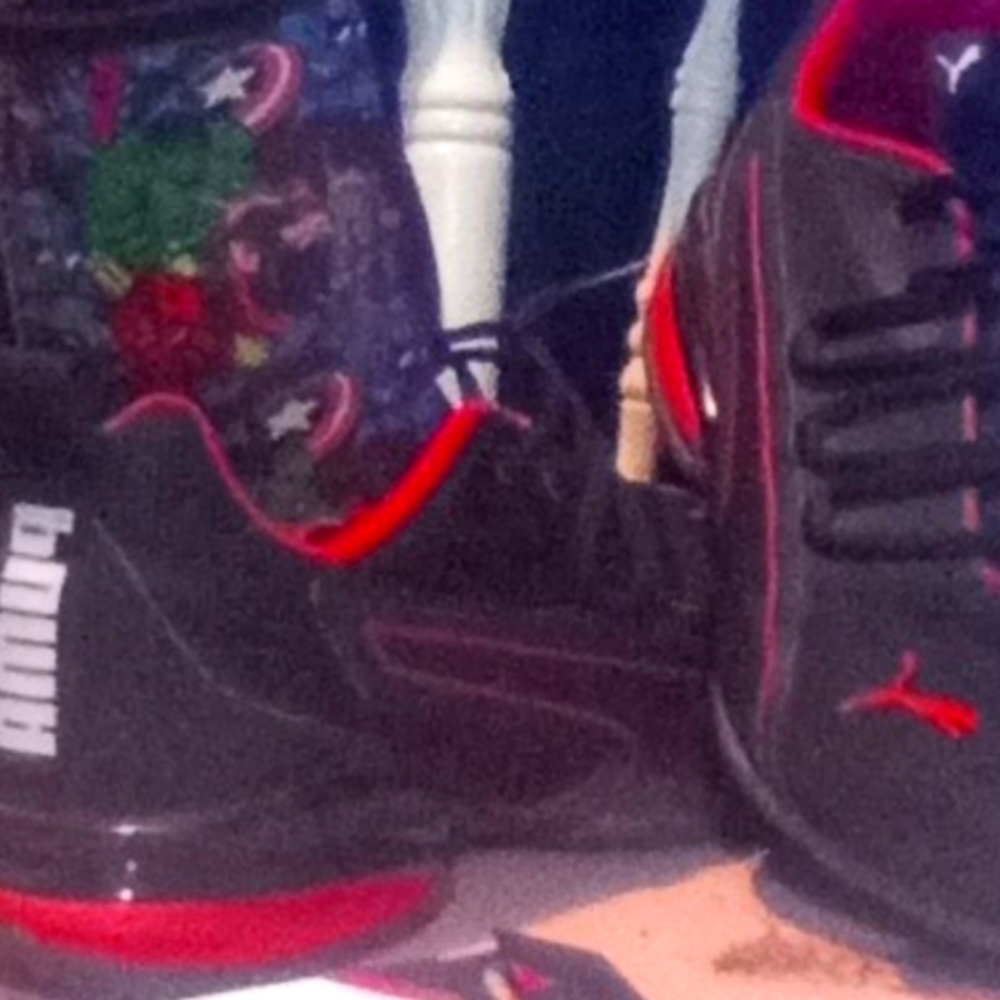 Puma tennis shoes